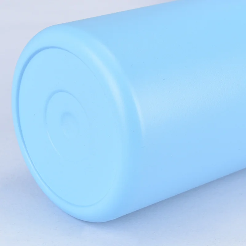 powder-coated finish on personalized water bottles in bulk