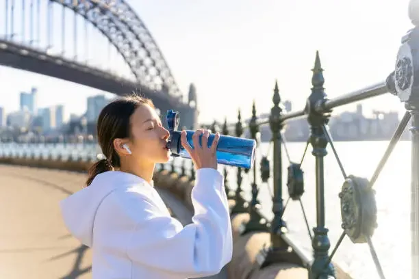 how big is 32 oz bottle