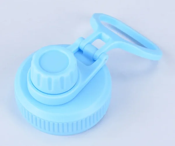 flip straw lid for personalized water bottles in bulk